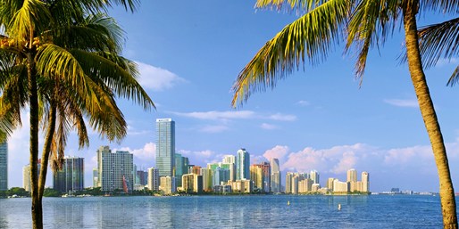 $180 -- Iconic 4-Star Miami Hotel w/Upgraded Room, 35% Off