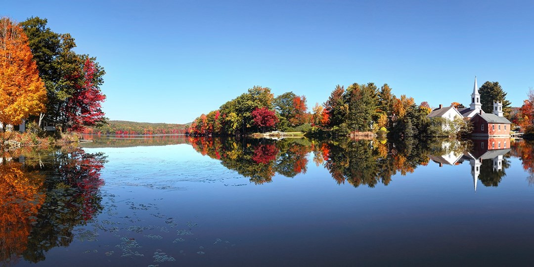 fall-new-england-getaway-deals-travelzoo