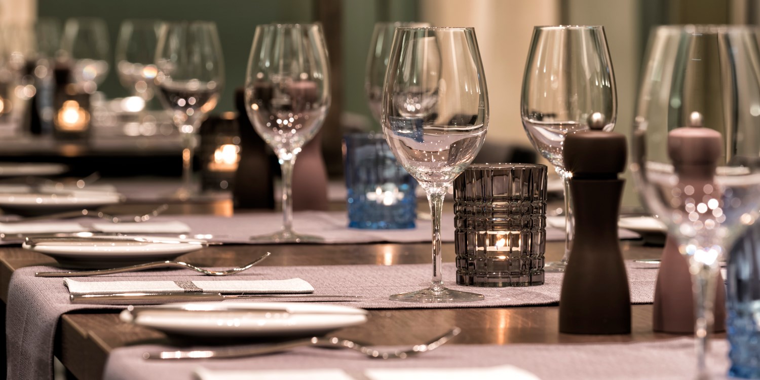 49 € CandleLightDinner & Drink für zwei in Fürth Travelzoo