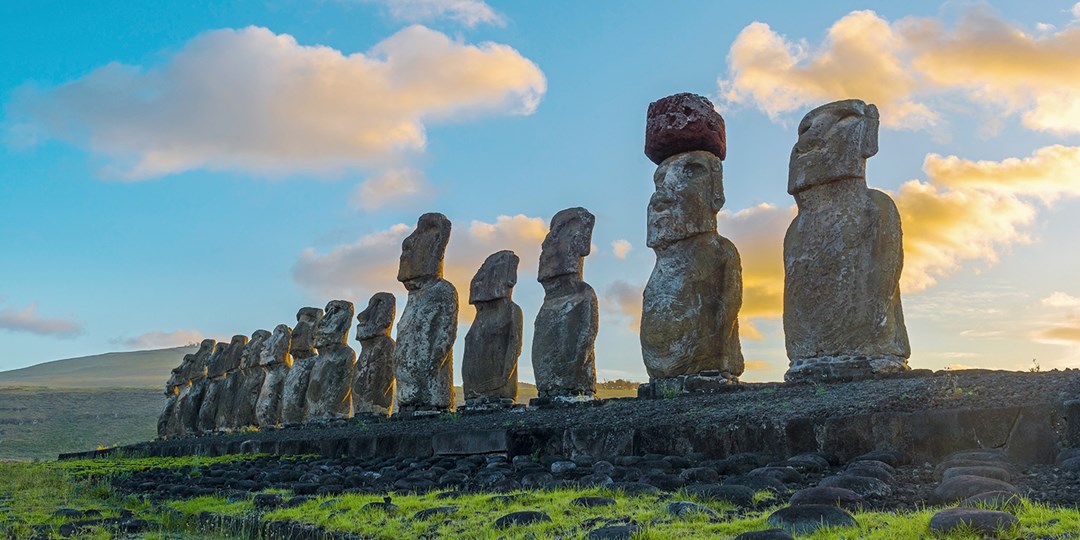 Easter Island & Chilean Moonscapes Tour w/Air | Travelzoo