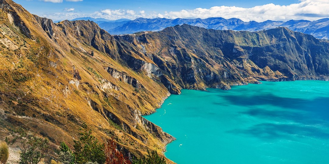 £1724pp—Ecuador 10night tour inc Galápagos w/flights Travelzoo