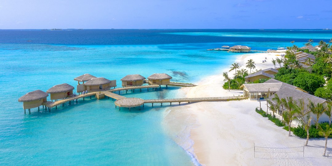3679—Maldives allinclusive overwater villa week, 70 off Travelzoo