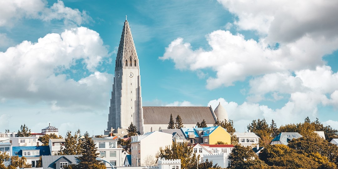 £699pp—Iceland, Toronto & Niagara Falls holiday w/flights Travelzoo