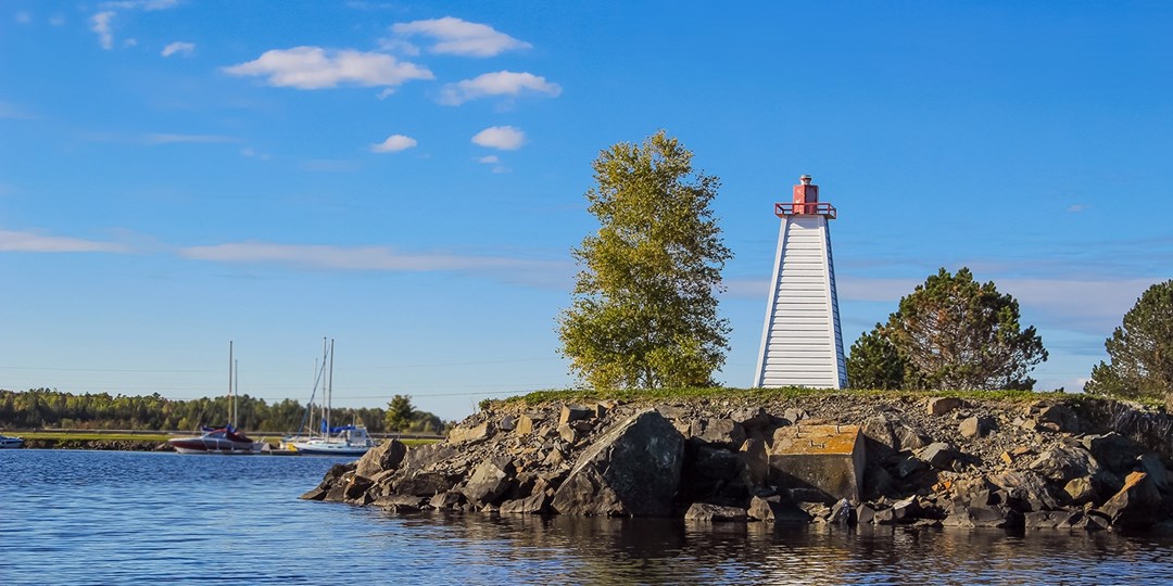 129 Fredericton riverside hotel w/breakfast through May Travelzoo