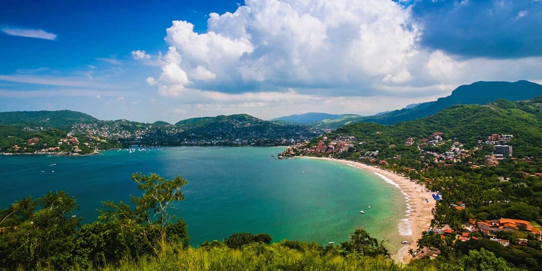 Beaches in Zihuatanejo, Guerrero, A 'DO NOT TRAVEL' Zone in Mexico