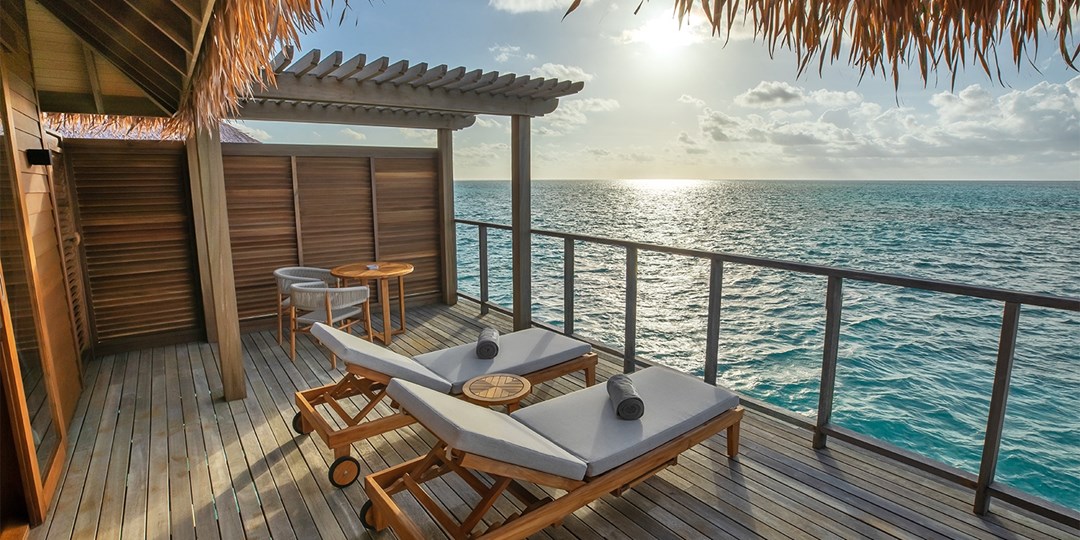 2999—Maldives allinclusive villa for 2, reg. 7680 Travelzoo