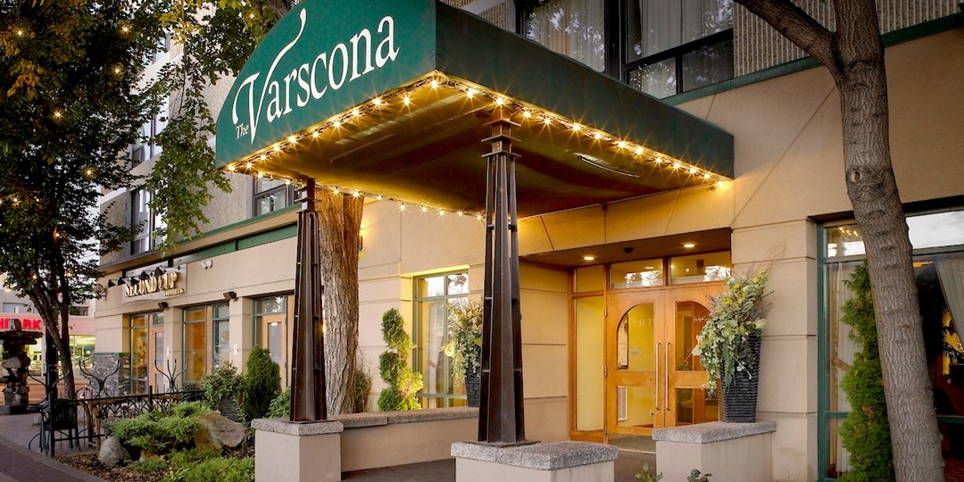 $139 – Edmonton: Old Strathcona Hotel Stay w/Breakfast | Travelzoo