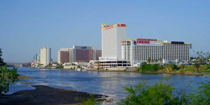 A Couples Escape To Laughlin Absolutely Travelzoo