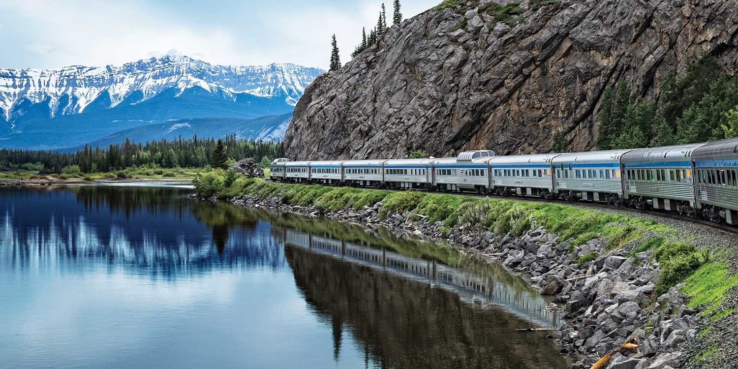 rail travel edmonton to vancouver