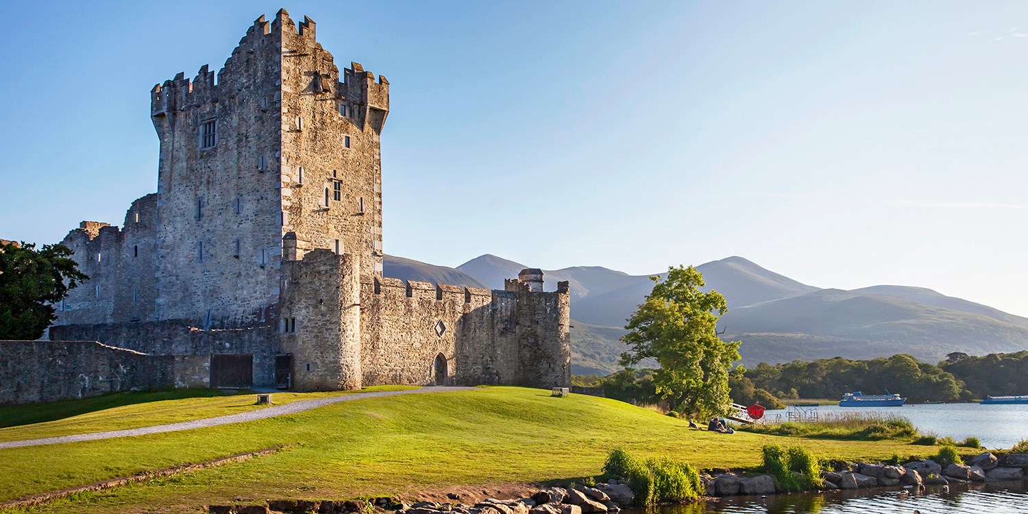 Sightseeing in Southern Ireland for 5 Nights | Travelzoo