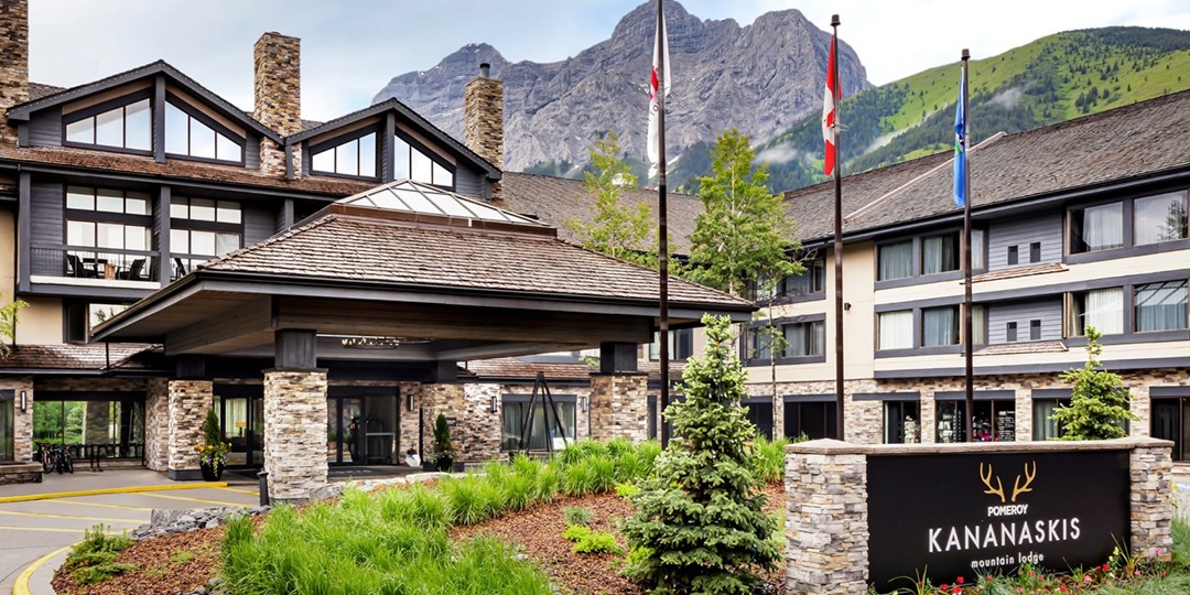 $185 – Upscale Kananaskis Resort through Summer, Reg. $294 | Travelzoo