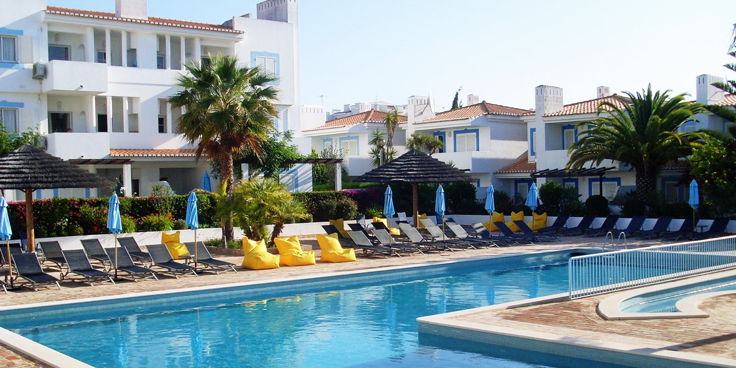 Lastminute PortugalUrlaub im 4*Aparthotel Travelzoo