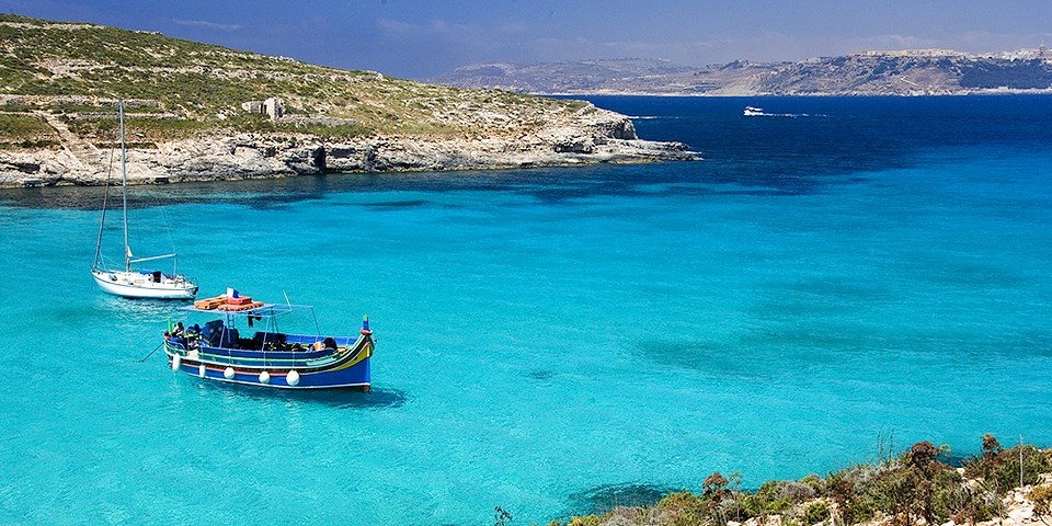 夏に行くべき 夏ならではのとびきりの絶景5選 トラベルズー