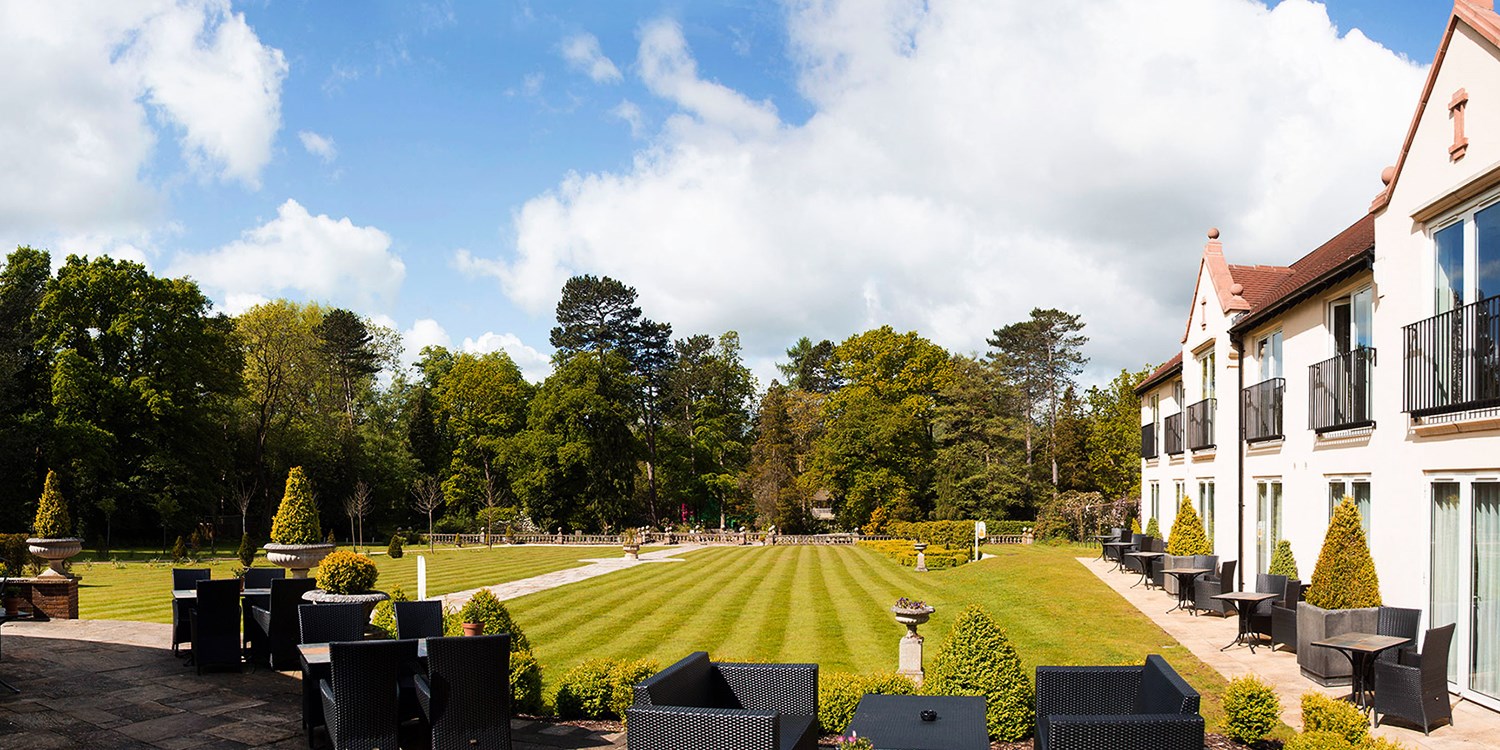 West Midlands countryside escape inc dinner, 42 off Travelzoo