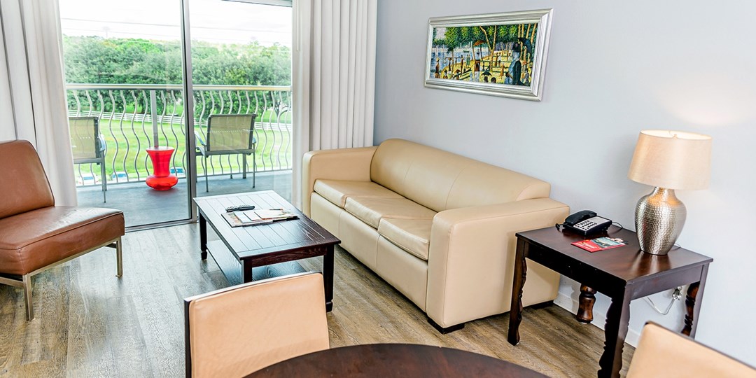 $99 - One-Bedroom Suite at Orlando 4-Star Hotel | Travelzoo