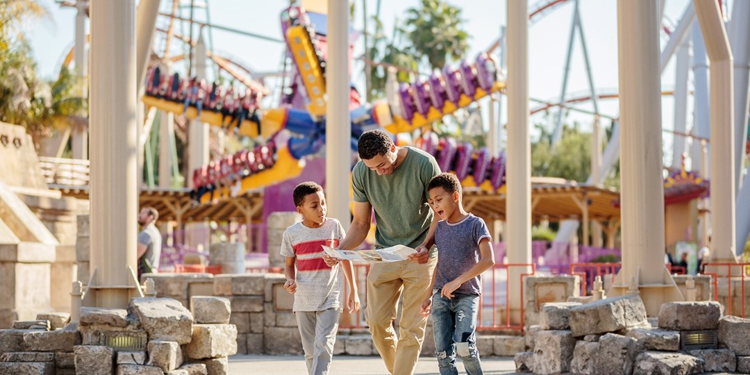 Knott's Berry Farm Day Pass Travelzoo