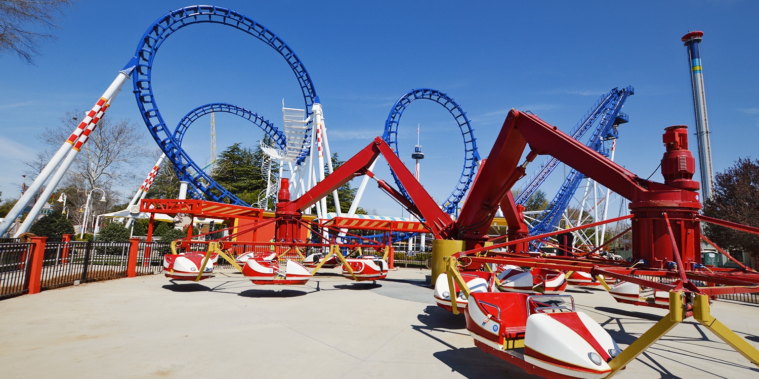 Carowinds Theme Park Admission, Reg. 69 Travelzoo