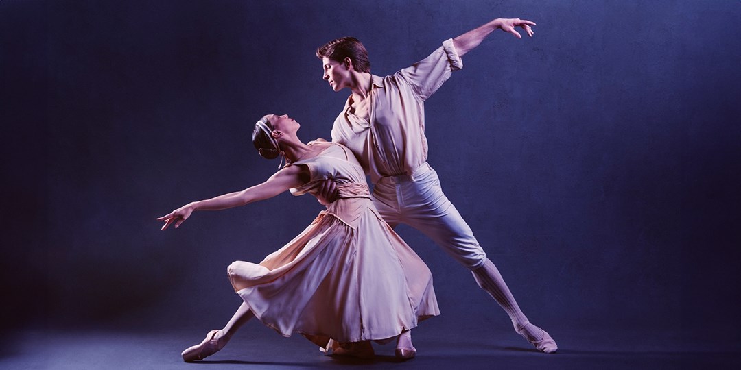 44 دولارًا فما فوق – “الأيقونات الأمريكية” لجوفري باليه في شيكاغو