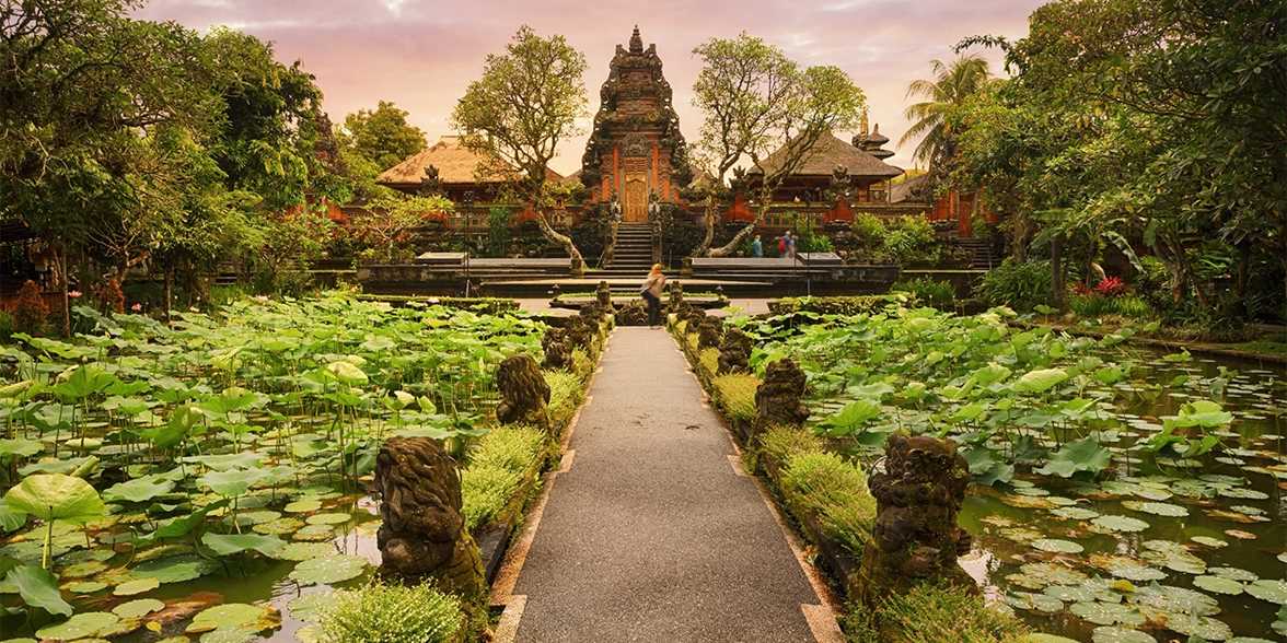 Christmas Flight Deals 2022 Christmas Market Breaks, Holidays & Deals 2022 | Travelzoo