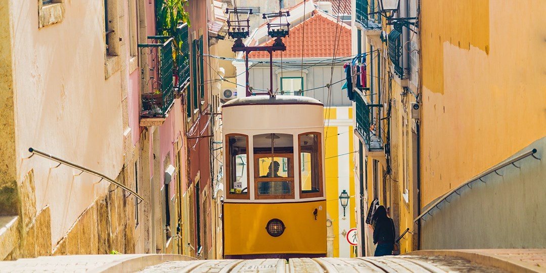 1198—Portugal 4star tour incl. flights Travelzoo