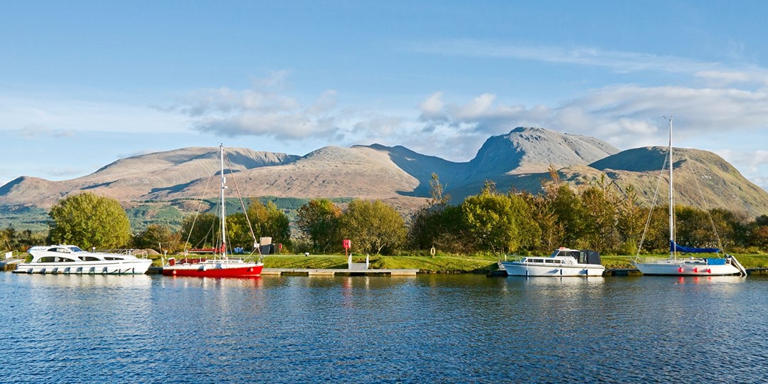 £359 & up—'Serene' boat holidays in England & Scotland Travelzoo
