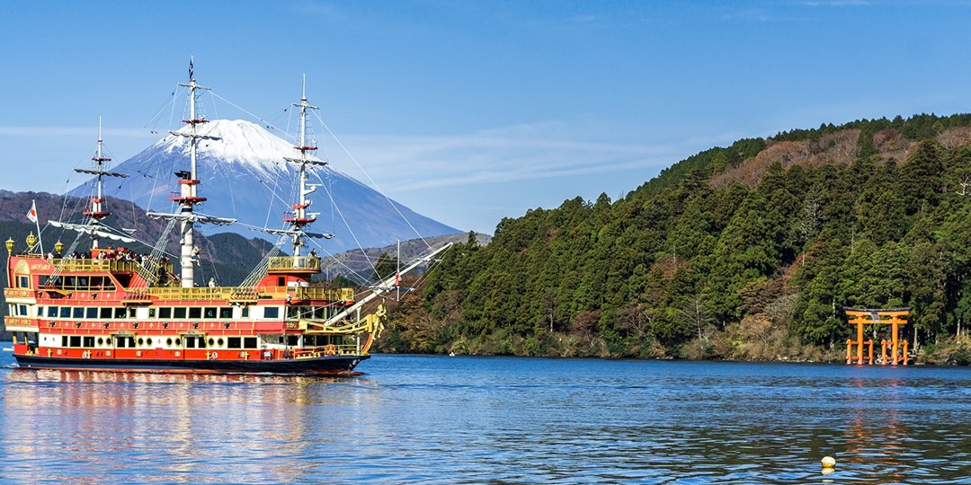 Japan: 16-nt all-inc cherry blossom cruise & stay | Travelzoo