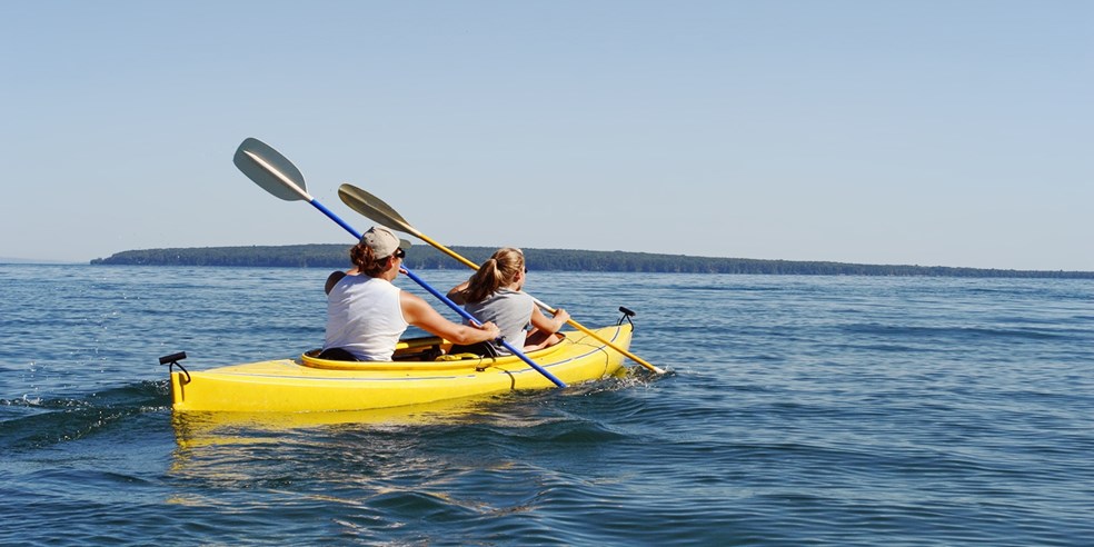 Kayaking Newport Beach The Best Beaches In World Newport Bay Kayak Clean Up Community Service Stanbridge University Orange County Los Angeles