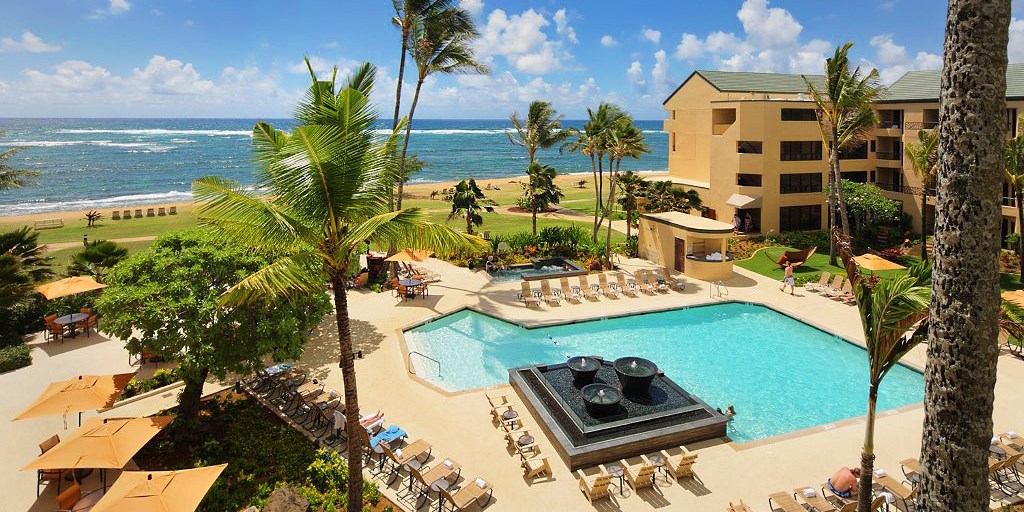 $189 -- Beachfront Kauai Hotel w/Daily $50 F&B Credit