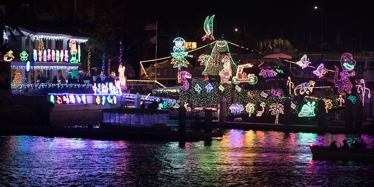 39 Newport Beach Holiday Lights or Boat Parade Cruise for 2 Travelzoo
