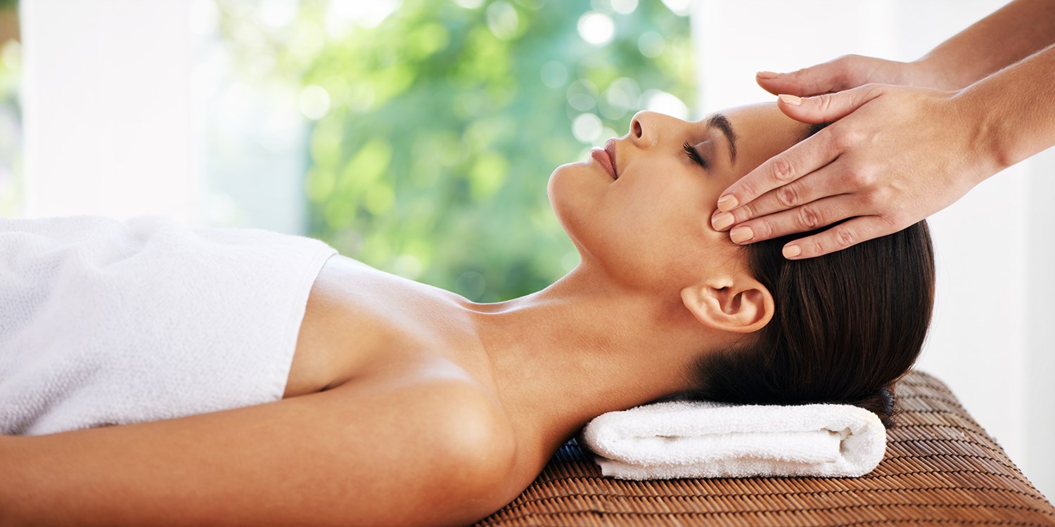 £69 Cardiff spa treat w/facial, massage, lunch & bubbly Travelzoo