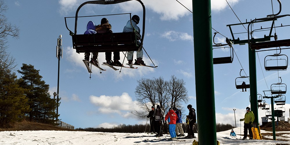 35 Hockley Valley Ski Day incl. Weekends, Reg. 58 Travelzoo
