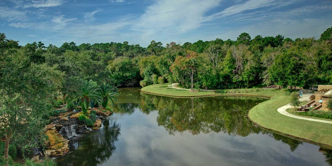 $99 – Sawgrass Marriott Spa Day with Massage or Facial | Travelzoo