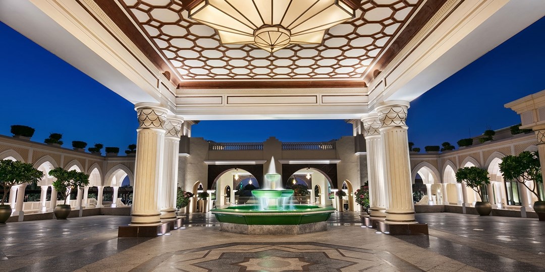 £799pp—Lux 6night Abu Dhabi ShangriLa holiday w/upgrade Travelzoo