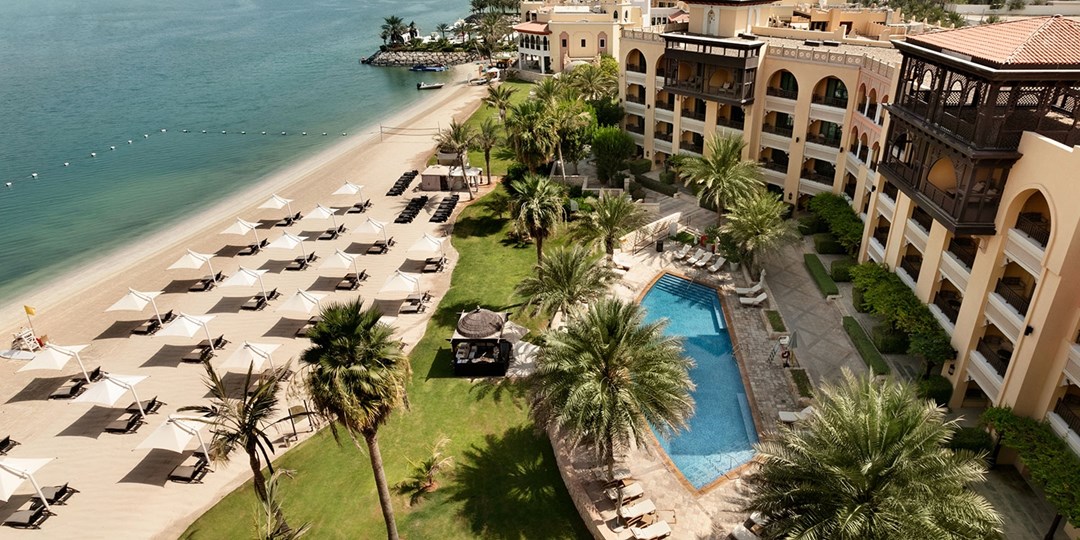 £799pp—Lux 6night Abu Dhabi ShangriLa holiday w/upgrade Travelzoo
