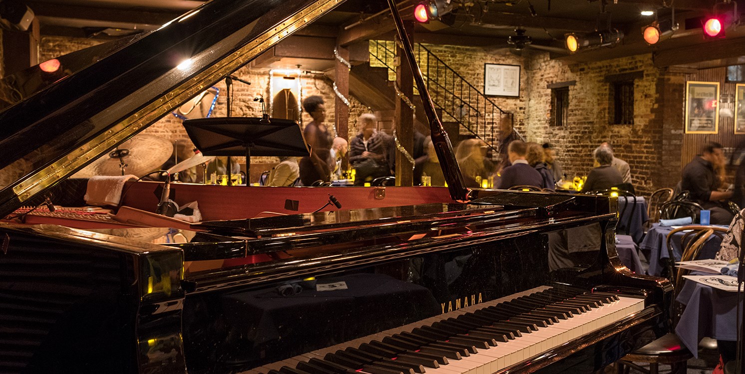 $35 – Dinner & Show At DC Jazz 'Institution' | Travelzoo