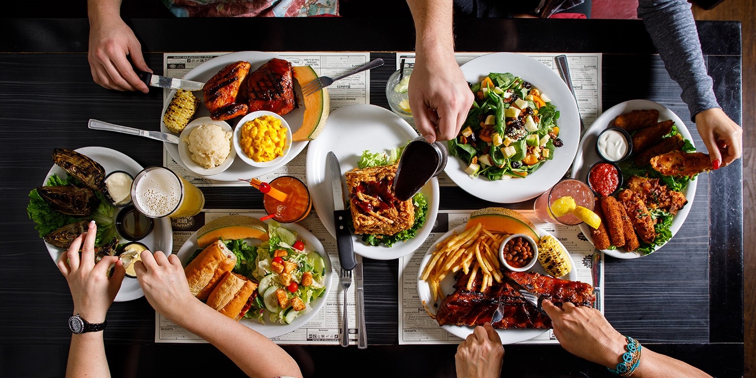 20 Naples or Newport Rib Company 40 Dining Credit Travelzoo