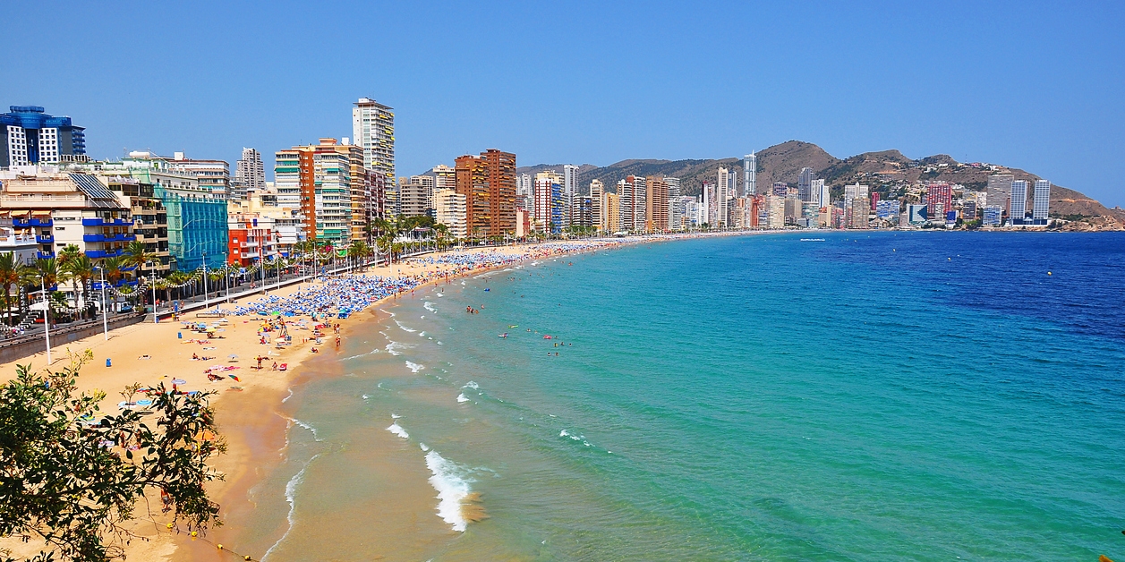 benidorm-5-night-beach-break-with-meals-flights-travelzoo