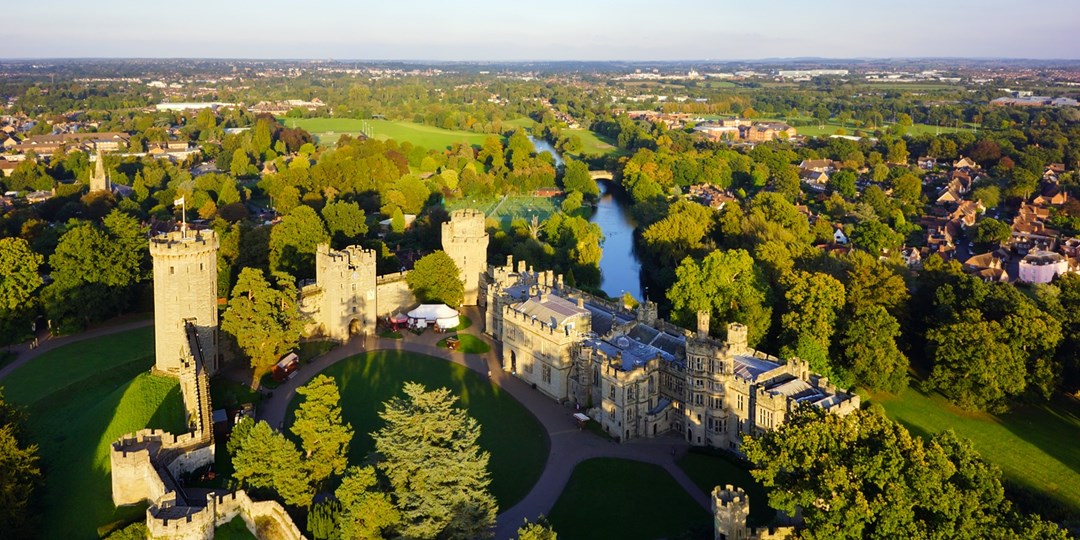 Warwick Castle lodge stay & castle entry for 2 Travelzoo