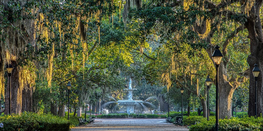 Historic District Courtyard Marriott in Savannah | Travelzoo