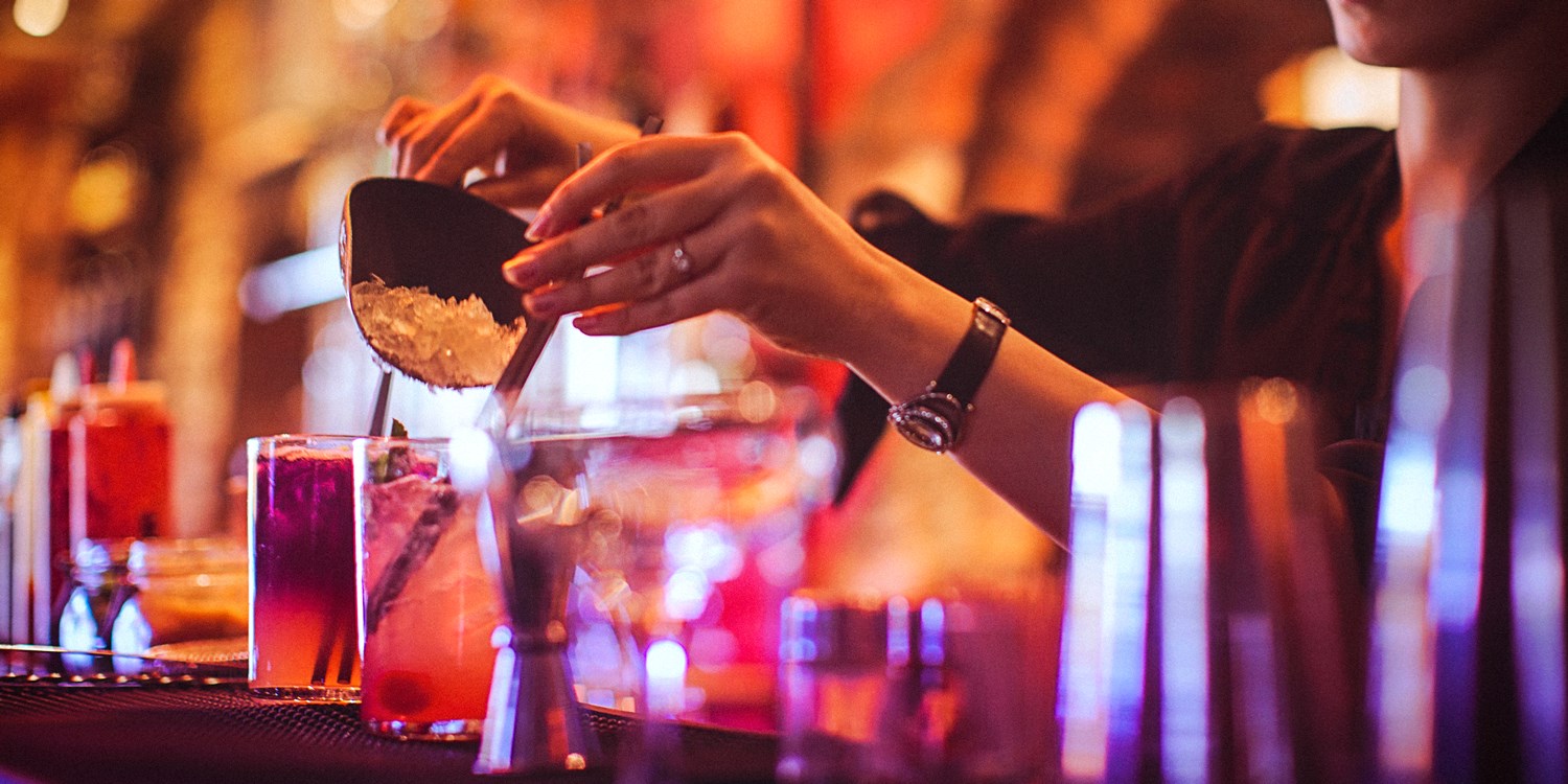 24 € Cocktailkurs inklusive Verkostung & Rezepten, 68 Travelzoo