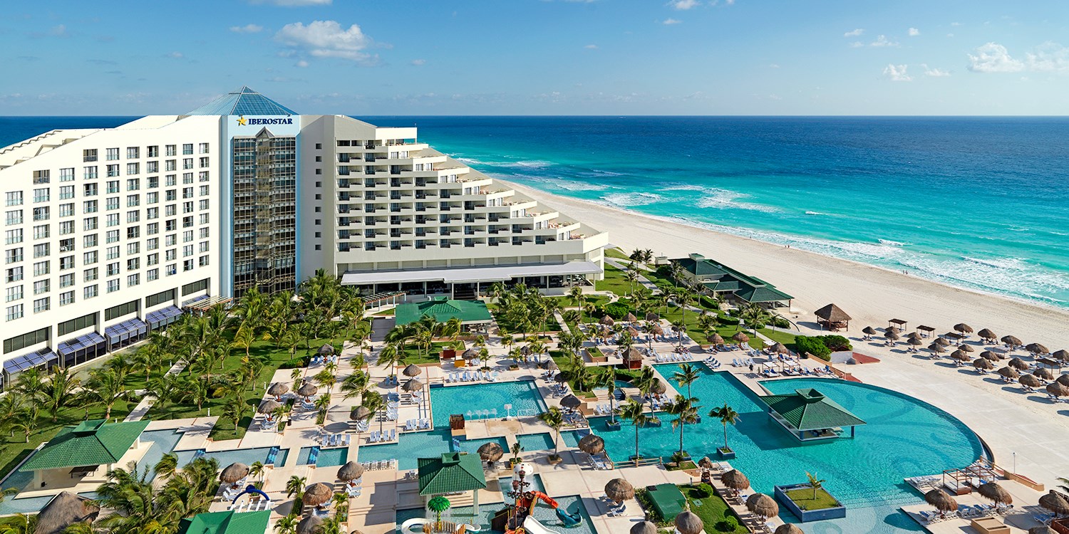 beachfront cancun resorts