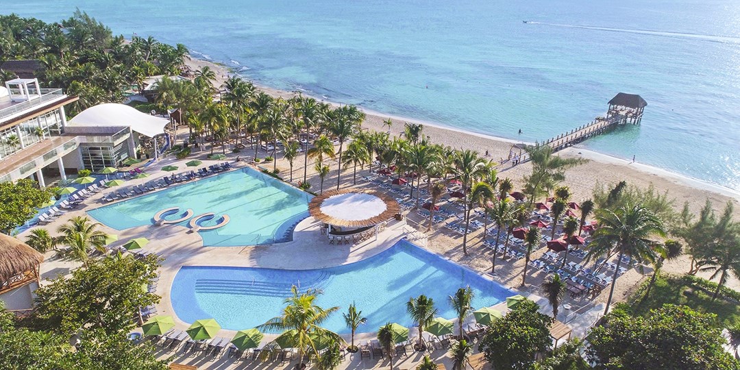 Riviera Maya: All-Inclusive Luxury Winter Getaway w/Air | Travelzoo