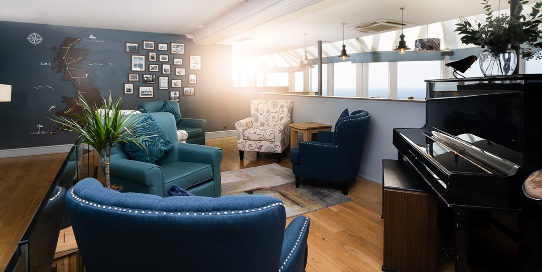 £149—Land's End hotel 2 nights, £104 off Travelzoo