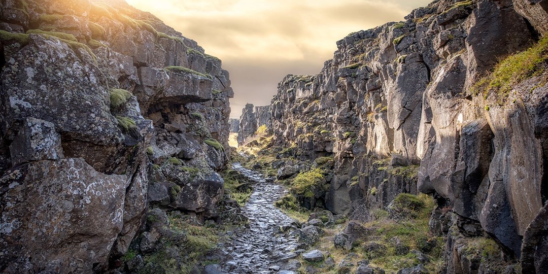 Iceland Northern Lights Escape w/Flights Travelzoo