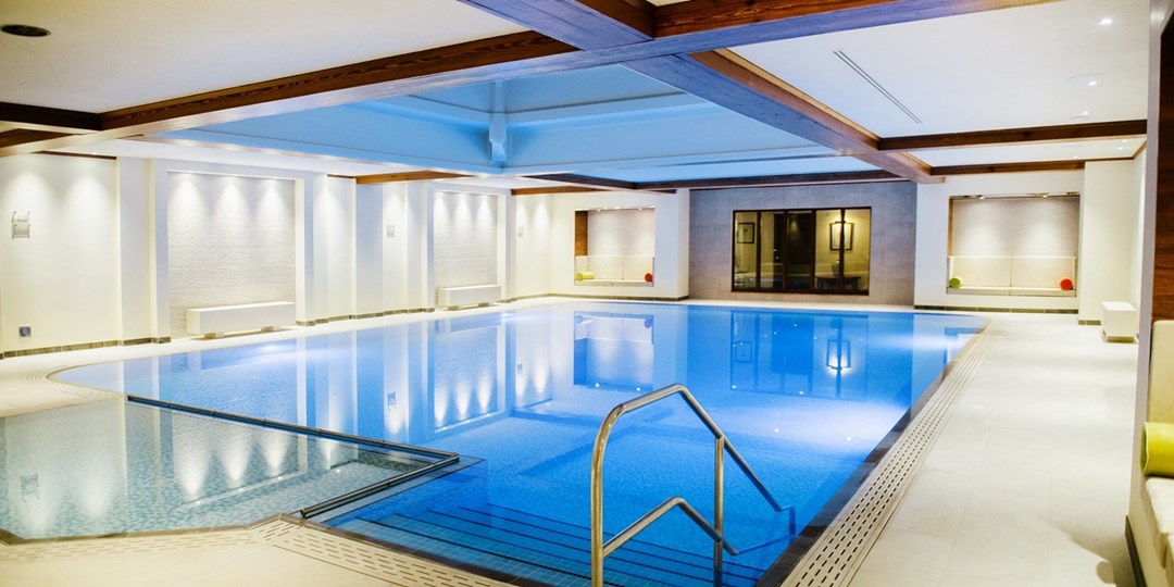 £49 Spa day with lunch, massage & bubbly near Kettering Travelzoo