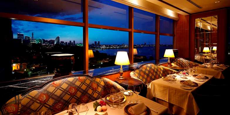 限定 横浜4 5星ホテル タワー館4タイプ客室同額 フレンチディナー含む2食 クラシックパスポート付 トラベルズー