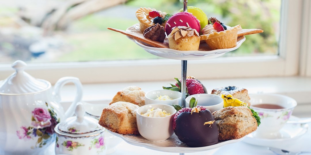 35 Victoria Afternoon Tea at Historic Inn, Reg. 56 Travelzoo