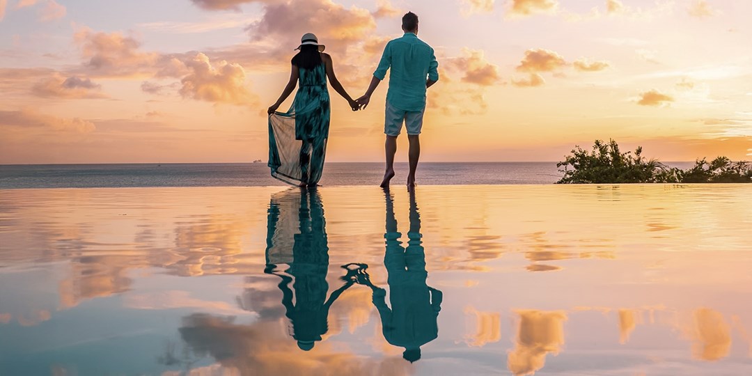 879 دولارًا – هروب راقي من سانت لوسيا لشخصين، تسجيل. 1718 دولارًا