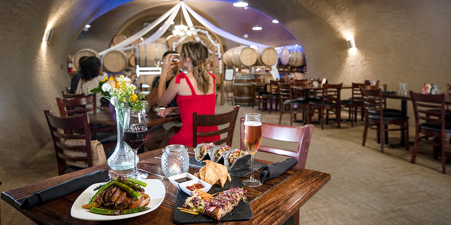 39 Temecula Winery Lunch for 2 w/Drinks, Reg. 75 Travelzoo