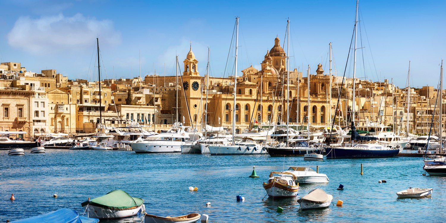 malta tourist season